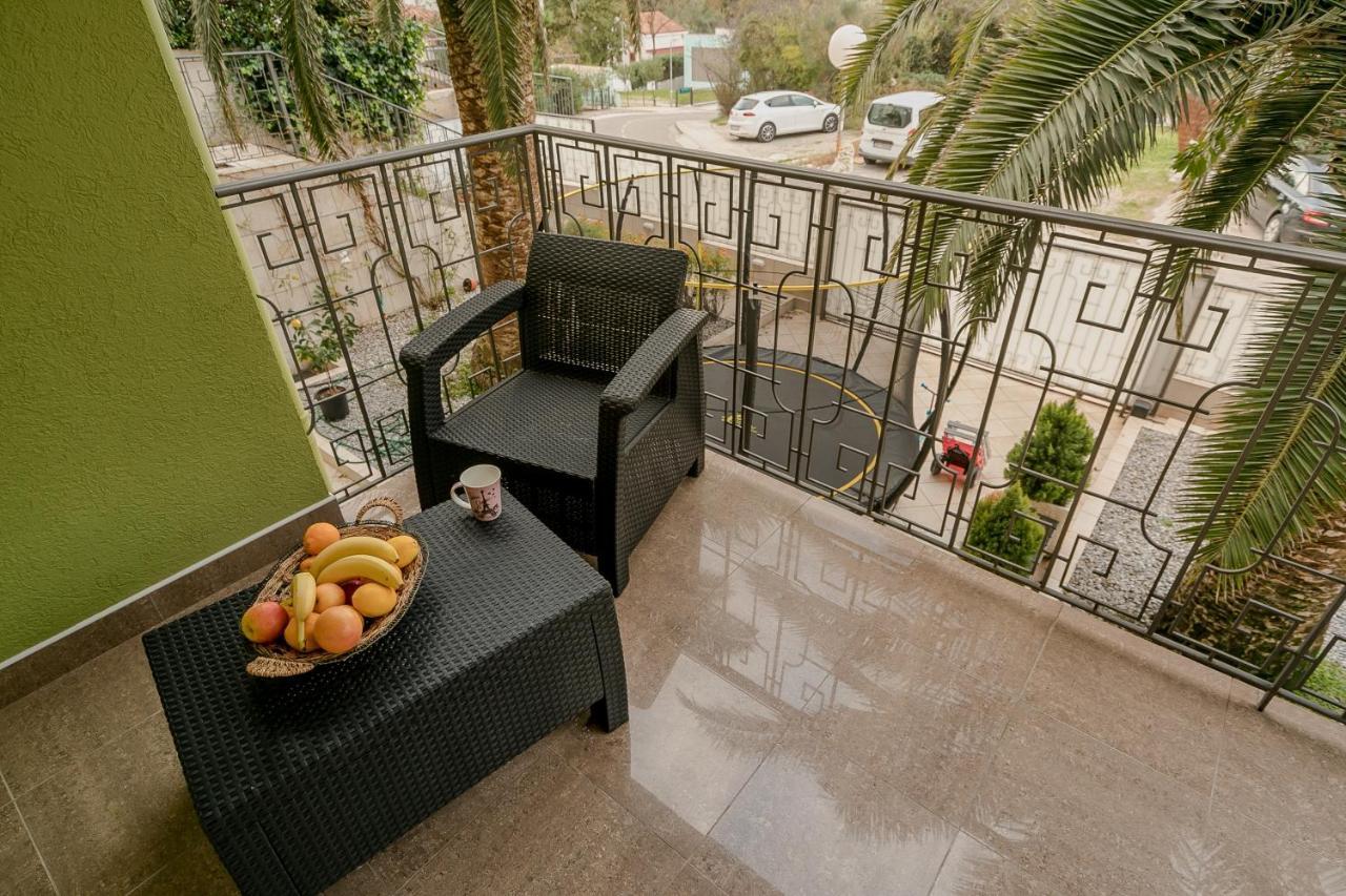 Palm Point Apartment Petrovac Kültér fotó